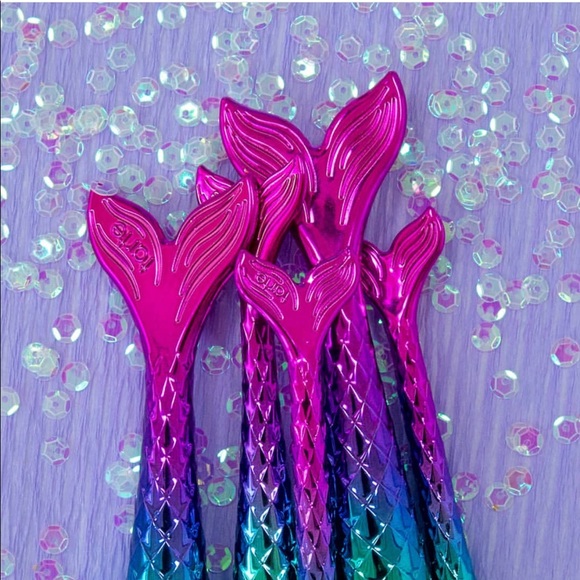 🧜🏼‍♀️tarte “Minutes to Mermaid” Brush Set - Picture 7 of 8
